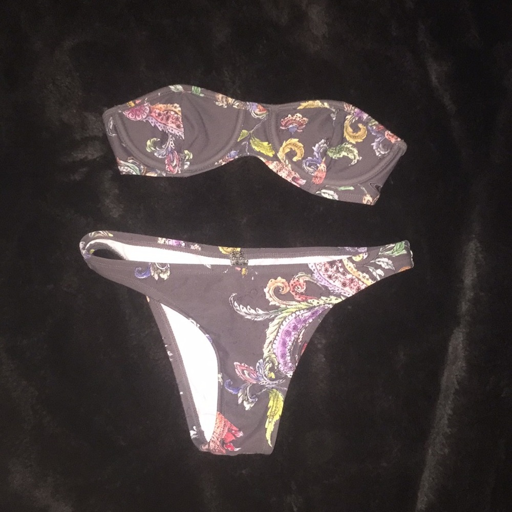 O’Neill Gray & Multicolored Paisley Bikini Set